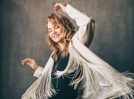 Саша Алмазова